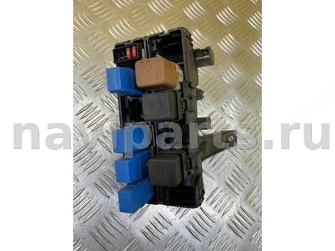Блок реле Nissan Navara, 2008 г., OEM 2438351E01, арт. 217605