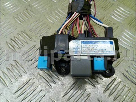 Блок реле Toyota Hilux, 2014 г., OEM 90987T2002, арт. 230024, фото 2