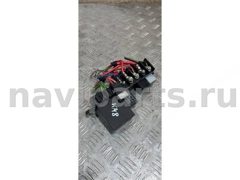 Блок реле Volkswagen Golf, 2002 г., OEM 8LO941822, арт. 25945584