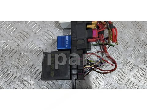 Блок реле Volkswagen Passat, 2003 г., OEM 8L0941822A, арт. 25945914, фото 3
