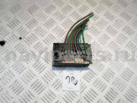 Блок реле Mercedes C W202, 1998 г., OEM 2028003615, арт. 42500352