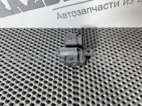 Блок реле Mercedes E W212, 2009 г., OEM A6511530279, арт. 51993, фото 2