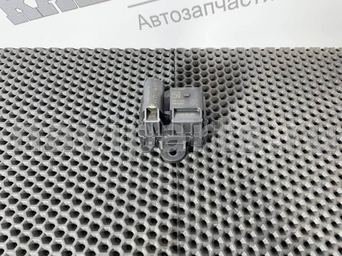 Блок реле Mercedes E W212, 2009 г., OEM A6511530279, арт. 51993, фото 3