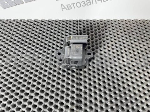 Блок реле Mercedes E W212, 2009 г., OEM A6511530279, арт. 51993, фото 4