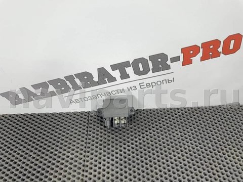 Блок реле Mercedes E W211, 2003 г., OEM A0025423819, арт. 52105, фото 3