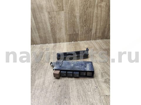 Блок реле Opel Zafira, 2008 г., OEM 90504296, арт. 5343
