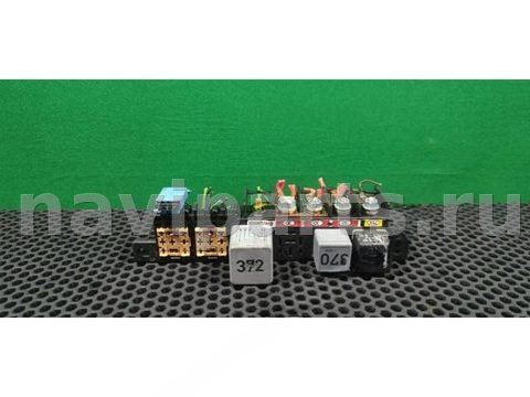 Блок реле Audi A6 C5, 2002 г., OEM 8L0941822A, арт. 84654011