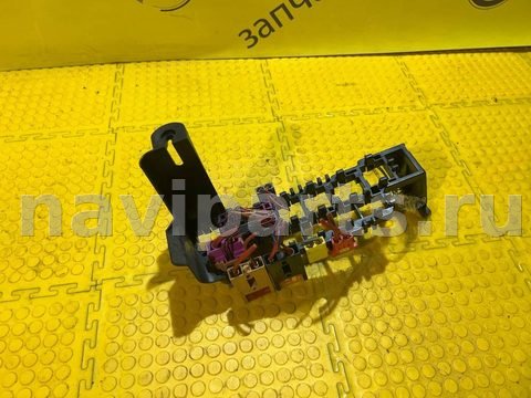 Блок реле Volkswagen Passat, 2003 г., OEM 8D1937545, арт. 90412