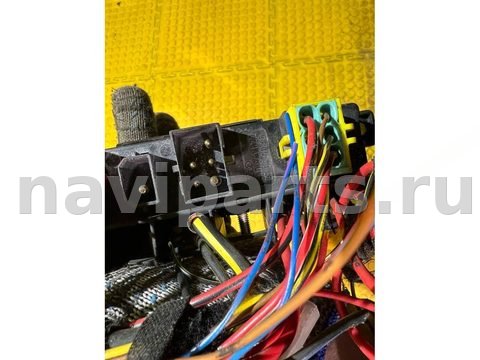 Блок реле Audi A6, 1999 г., OEM 4A0941822, арт. 91653_7, фото 2