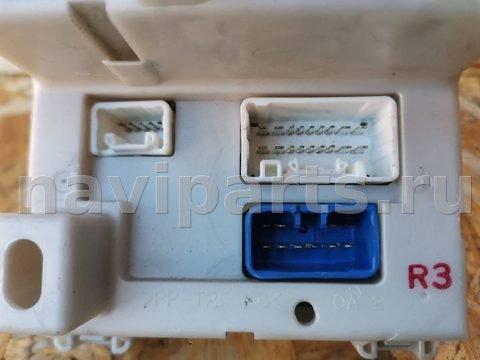 Блок реле Toyota RAV4, 2003 г., OEM 8273342060, арт. 95751578, фото 6