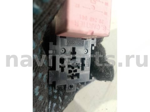 Блок реле Renault Master, 2006 г., OEM 7703297572, арт. 97971894, фото 3