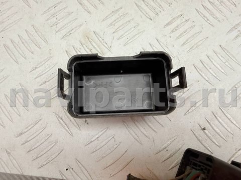 Блок реле Mitsubishi Pajero, 2004 г., OEM MR301971, арт. A47807_3, фото 7