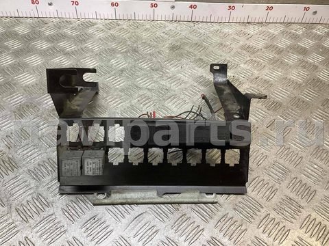 Блок реле Mercedes Vario, 1996 г., OEM 0332019206, арт. A801982