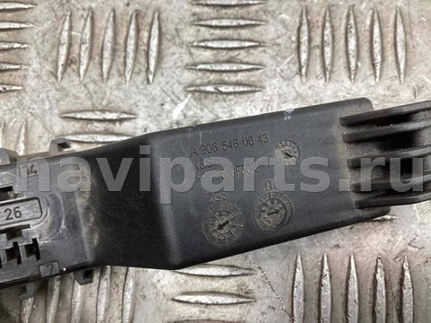 Блок реле Mercedes Sprinter, 2013 г., OEM A9065460643, арт. A812139, фото 3