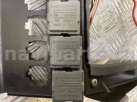Блок реле Mercedes Vario, 1996 г., OEM A0045451005, арт. A813441, фото 3