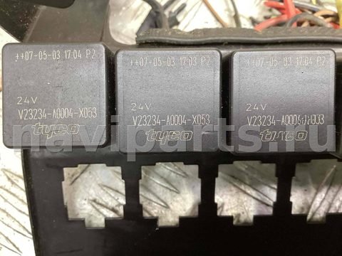 Блок реле Mercedes Vario, 1996 г., OEM A0045451005, арт. A813441, фото 5