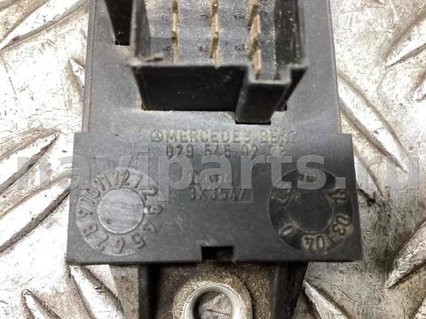 Блок реле Mercedes Atego, 1998 г., OEM 0295459228, арт. A813496, фото 3