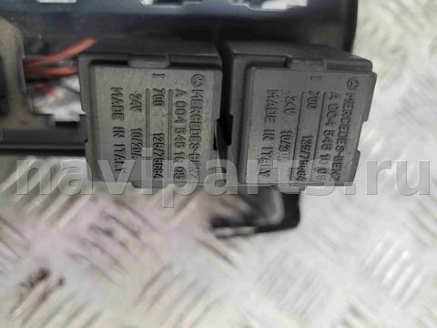 Блок реле Mercedes Vario, 1996 г., OEM A0045451005, арт. A813631, фото 3