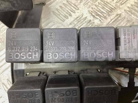 Блок реле Mercedes Vario, 1996 г., OEM A0045451005, арт. A813634, фото 3