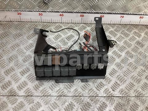 Блок реле Mercedes Vario, 1996 г., OEM A0045451005, арт. A815370