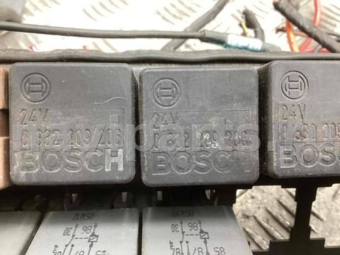 Блок реле Mercedes Vario, 1996 г., OEM A0045451005, арт. A815370, фото 7