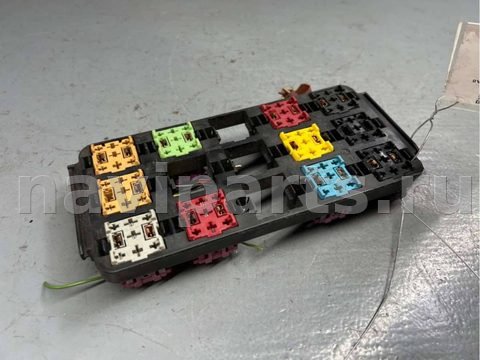Блок реле Audi A8 D2, 1998 г., OEM 4D0937503, арт. B85433523