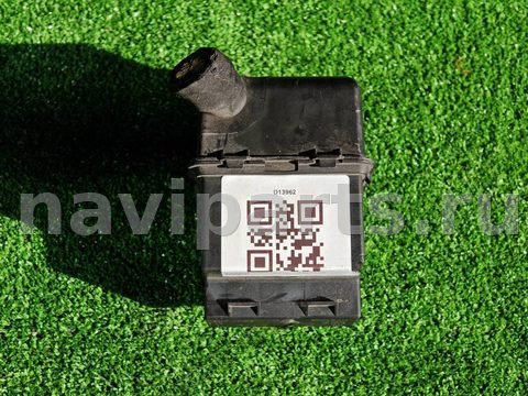 Блок реле Volkswagen Passat, 2011 г., OEM 013949781, арт. D13962