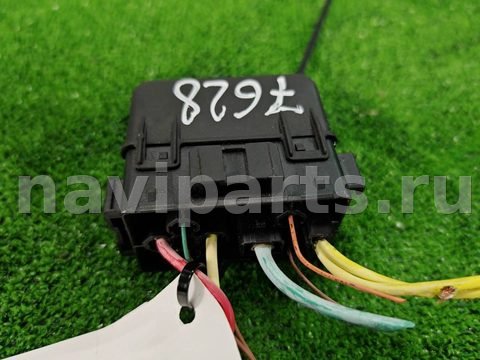 Блок реле Renault Megane, 2010 г., OEM 8200222933B, арт. D7628, фото 2