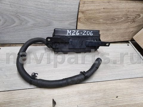 Блок реле Toyota Prius, 2005 г., OEM 7107XA1, арт. M26-206, фото 4