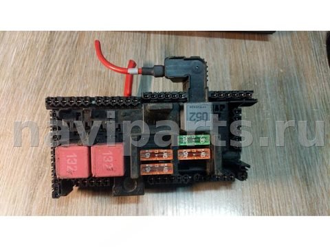 Блок реле Mercedes C W205, 2015 г., OEM 2059068501, арт. MB11-681-1