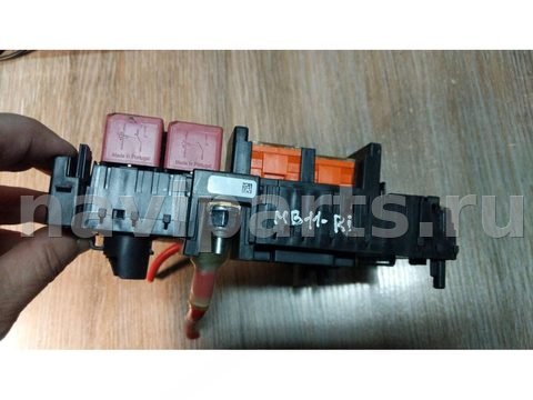 Блок реле Mercedes C W205, 2015 г., OEM 2059068501, арт. MB11-681-1, фото 3
