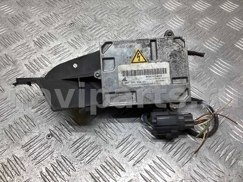 Новое Volvo V50, 2003 г., OEM 1307329098, арт. A581828