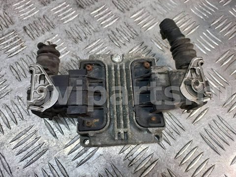 Блок управления АКПП Saab 9-3, 2003 г., OEM 55560818, арт. 1101796