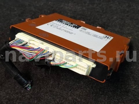 Блок управления бесключевым доступом Toyota Prius V, 2014 г., OEM 8999047111, арт. 326399