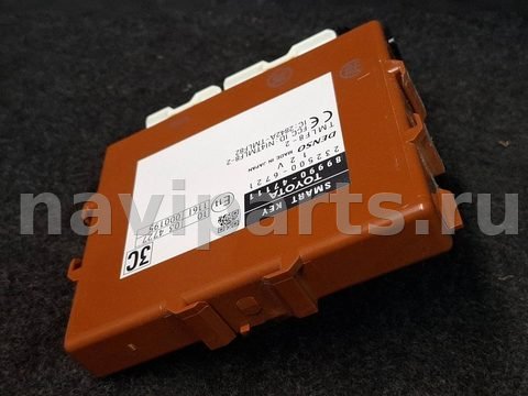 Блок управления бесключевым доступом Toyota Prius V, 2014 г., OEM 8999047111, арт. 326399, фото 2