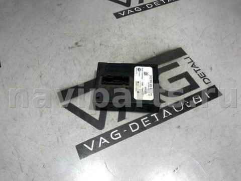 Блок управления бесключевым доступом Volkswagen Jetta, 2012 г., арт. 90092975