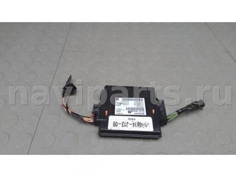 Блок управления бесключевым доступом Jeep Grand Cherokee WK2, 2014 г., арт. KBM35XH01