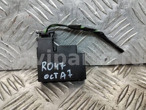 Блок управления бесключевым доступом Skoda Octavia A7, 2018 г., арт. _105956868