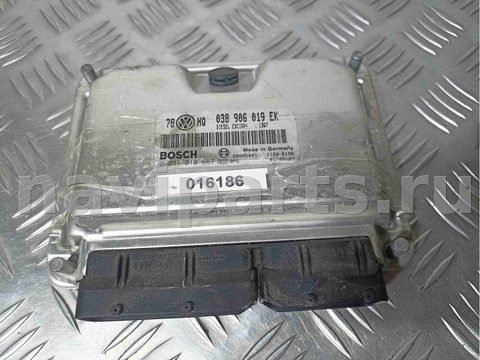 Блок управления двигателем Volkswagen Passat, 2002 г., OEM 038906019ek, арт. 016186