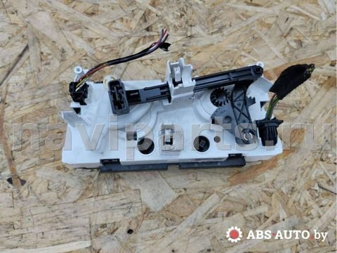Блок управления печки/климат-контроля Peugeot 308, 2010 г., OEM 69940002, арт. 58644383, фото 3