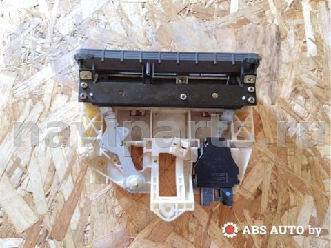 Блок управления печки/климат-контроля Mazda 626, 1993 г., арт. 63112323, фото 3