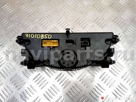 Блок управления печки/климат-контроля Citroen C5, 2004 г., OEM 69490001, арт. 71010850, фото 3