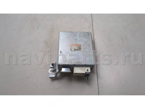 Блок управления рулевой рейки Toyota Auris E150, 2006 г., OEM 8965002400, арт. 20302551