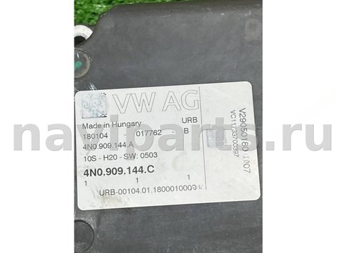 Блок управления рулевой рейки Bentley Bentayga, 2018 г., OEM 4N0909144C, арт. 47487, фото 6