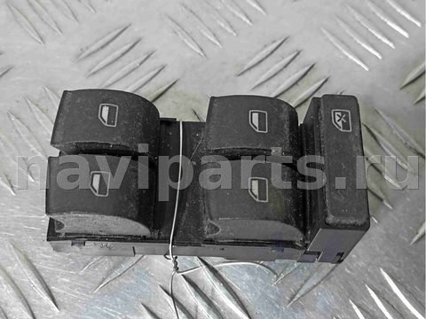 Новое Audi A4, 2003 г., OEM 8z0959851d, арт. 015180