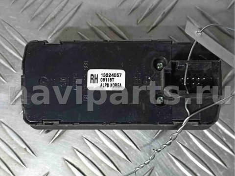 Блок управления стеклоподъёмниками Opel Vectra, 2005 г., OEM 13224057, арт. 018661, фото 2