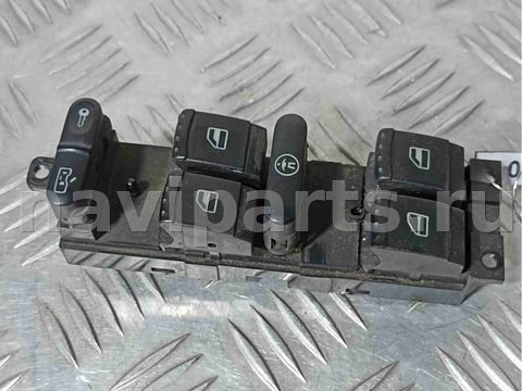 Новое Skoda Octavia, 2002 г., OEM 1u0959857, арт. 023594