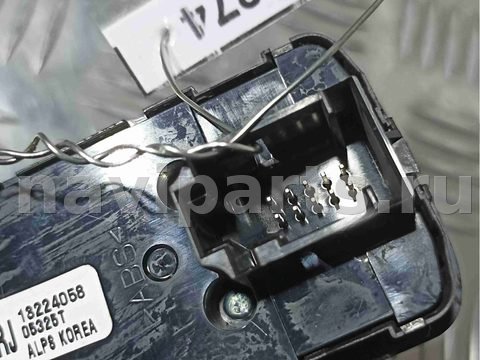 Блок управления стеклоподъёмниками Opel Vectra, 2005 г., OEM 13224058, арт. 024274, фото 4