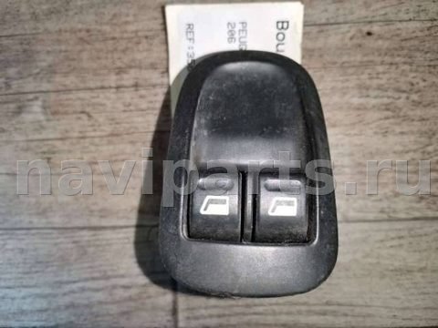 Новое Peugeot 206, 2002 г., арт. 13981