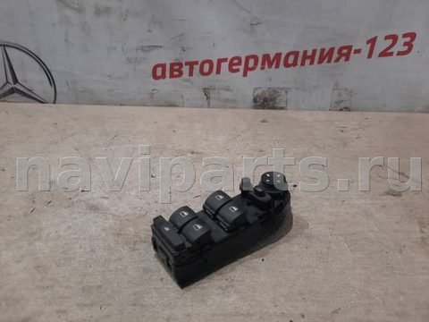 Новое BMW X5 E70, 2011 г., OEM 61319218044, арт. 21940